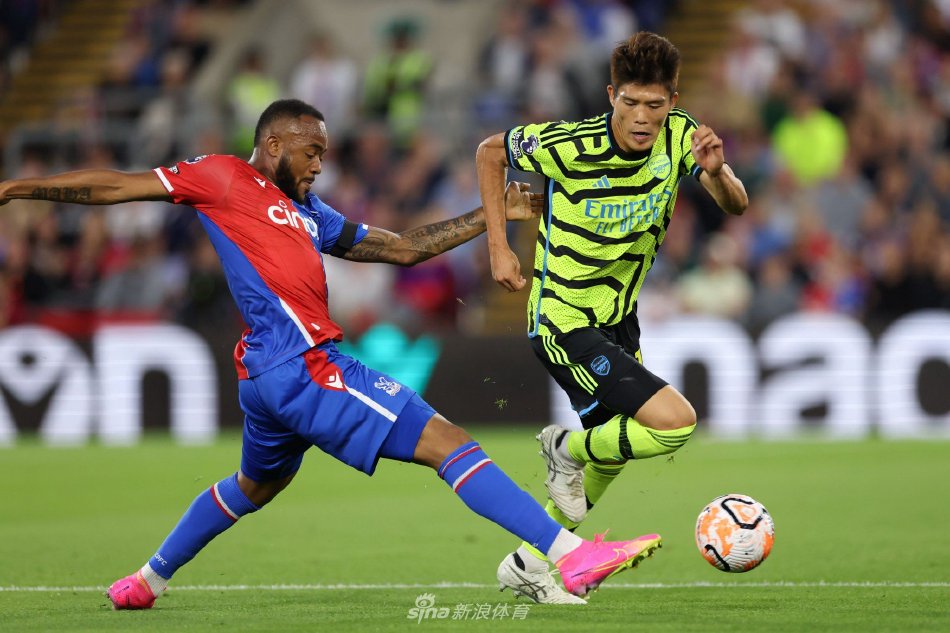 挥巨大影响 挥巨大影响